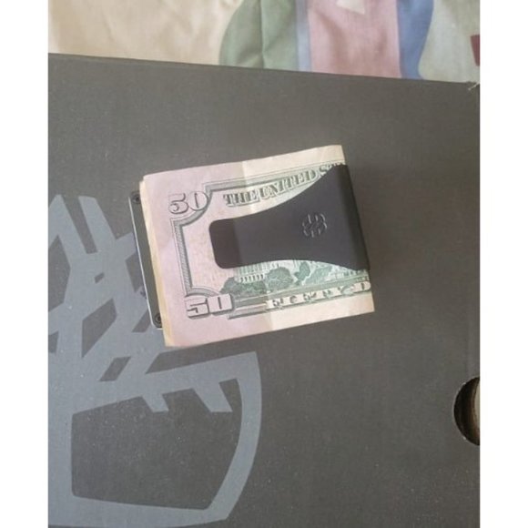 Slim Metal Wallet for Men - Minimalist Tactical Wallet - RFID Blocking Wallet - Picture 2 of 6